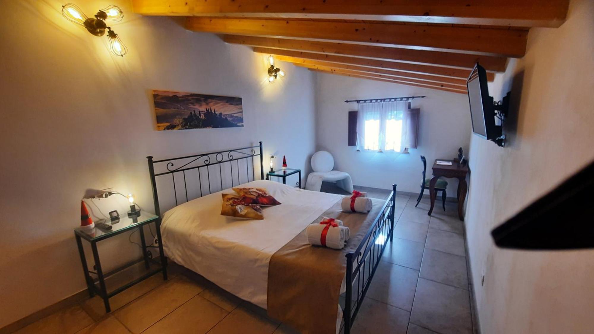 Il Casale Di Lucullo Villa Lucignano Luaran gambar